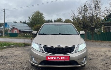KIA Rio III рестайлинг, 2013 год, 645 000 рублей, 14 фотография