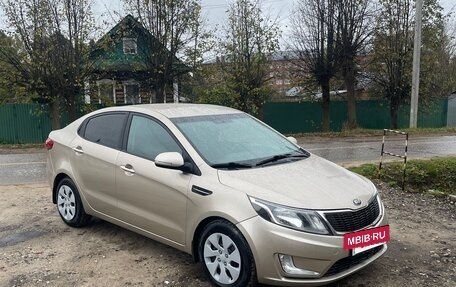 KIA Rio III рестайлинг, 2013 год, 645 000 рублей, 13 фотография