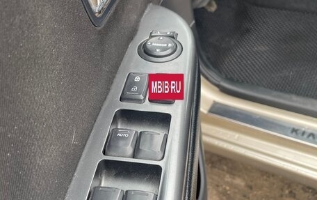 KIA Rio III рестайлинг, 2013 год, 645 000 рублей, 16 фотография