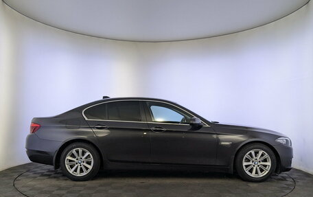 BMW 5 серия, 2016 год, 2 390 000 рублей, 4 фотография