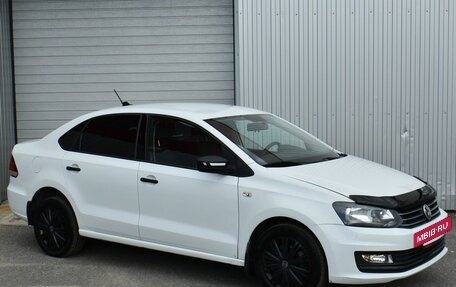 Volkswagen Polo VI (EU Market), 2017 год, 1 029 000 рублей, 2 фотография