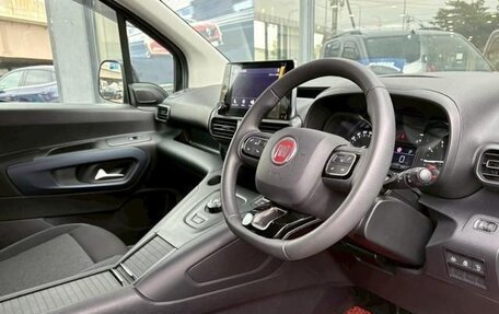 Fiat Doblo, 2023 год, 1 690 000 рублей, 10 фотография