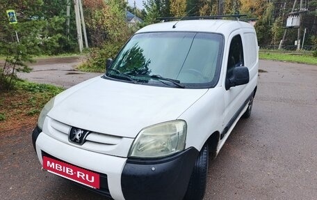 Peugeot Partner II рестайлинг 2, 2006 год, 340 000 рублей, 2 фотография