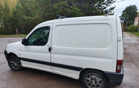 Peugeot Partner II рестайлинг 2, 2006 год, 340 000 рублей, 10 фотография
