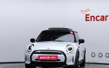MINI Hatch, 2022 год, 2 051 000 рублей, 2 фотография
