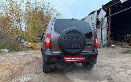Chevrolet Niva I рестайлинг, 2017 год, 729 799 рублей, 5 фотография