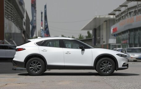 Mazda CX-4, 2023 год, 1 750 000 рублей, 8 фотография