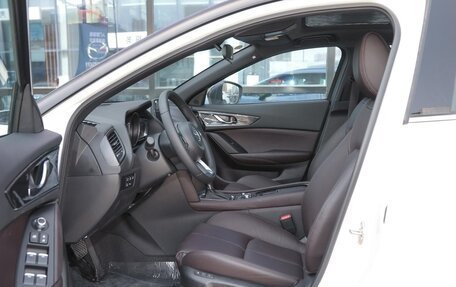 Mazda CX-4, 2023 год, 1 750 000 рублей, 10 фотография