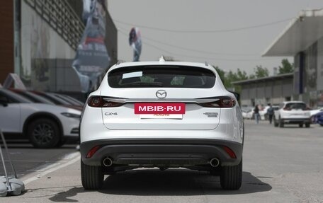 Mazda CX-4, 2023 год, 1 750 000 рублей, 7 фотография