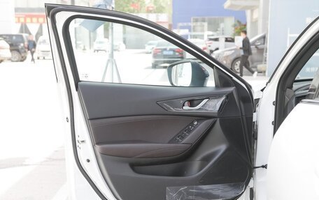 Mazda CX-4, 2023 год, 1 750 000 рублей, 20 фотография