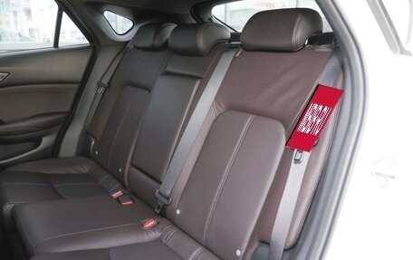 Mazda CX-4, 2023 год, 1 750 000 рублей, 22 фотография