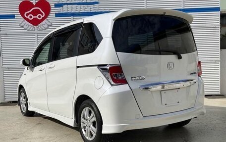 Honda Freed I, 2015 год, 833 000 рублей, 9 фотография