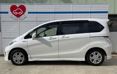 Honda Freed I, 2015 год, 833 000 рублей, 10 фотография