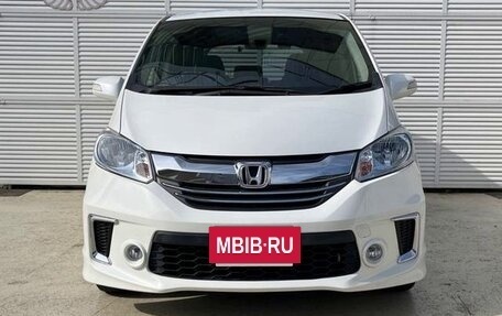 Honda Freed I, 2015 год, 833 000 рублей, 3 фотография