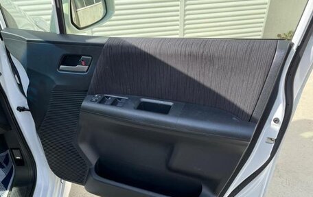 Honda Freed I, 2015 год, 833 000 рублей, 23 фотография