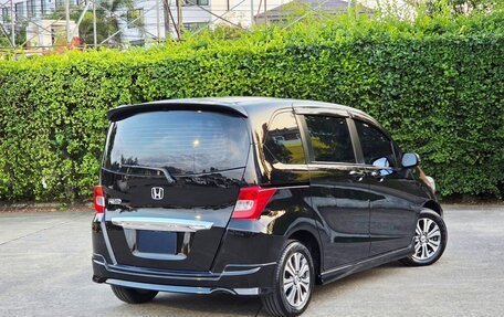 Honda Freed I, 2015 год, 937 000 рублей, 4 фотография