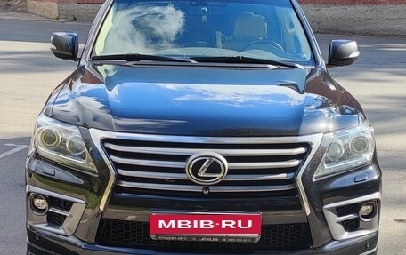 Lexus LX III, 2013 год, 4 000 000 рублей, 9 фотография