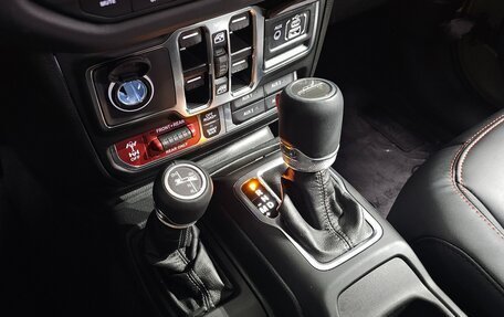 Jeep Gladiator, 2025 год, 8 100 000 рублей, 30 фотография