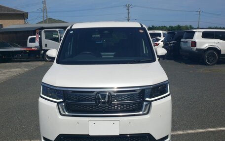 Honda Stepwgn, 2023 год, 2 292 000 рублей, 2 фотография