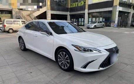 Lexus ES VII, 2023 год, 3 135 000 рублей, 1 фотография