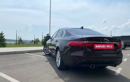 Jaguar XF II, 2019 год, 3 100 000 рублей, 2 фотография