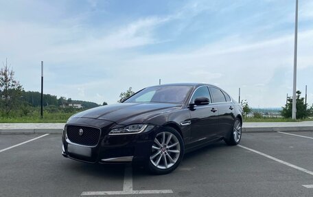 Jaguar XF II, 2019 год, 3 100 000 рублей, 4 фотография