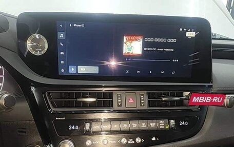 Lexus ES VII, 2023 год, 3 135 000 рублей, 16 фотография