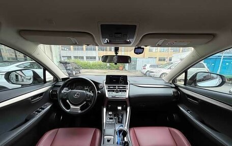 Lexus NX I, 2021 год, 3 300 000 рублей, 6 фотография