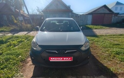 Hyundai Solaris II рестайлинг, 2013 год, 550 000 рублей, 1 фотография