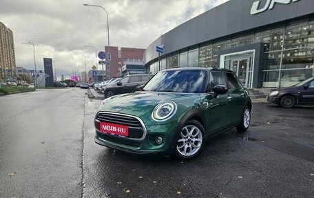 MINI Hatch, 2019 год, 2 050 000 рублей, 1 фотография