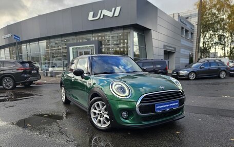 MINI Hatch, 2019 год, 2 050 000 рублей, 3 фотография