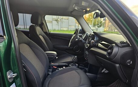 MINI Hatch, 2019 год, 2 050 000 рублей, 13 фотография