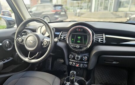 MINI Hatch, 2019 год, 2 050 000 рублей, 15 фотография