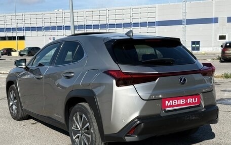 Lexus UX I, 2021 год, 3 350 000 рублей, 5 фотография