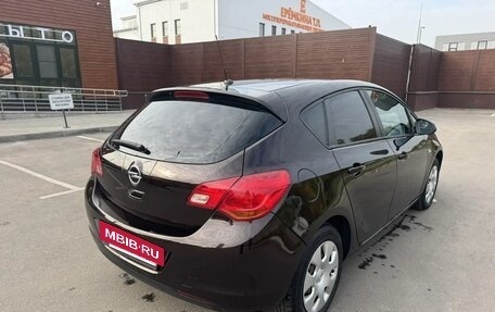 Opel Astra J, 2013 год, 800 000 рублей, 8 фотография