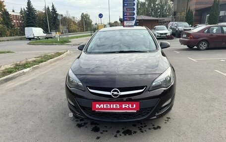 Opel Astra J, 2013 год, 800 000 рублей, 2 фотография