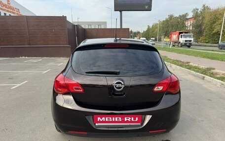 Opel Astra J, 2013 год, 800 000 рублей, 7 фотография