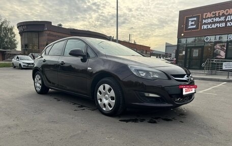 Opel Astra J, 2013 год, 800 000 рублей, 11 фотография