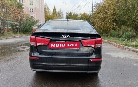 KIA Rio III рестайлинг, 2016 год, 650 000 рублей, 3 фотография