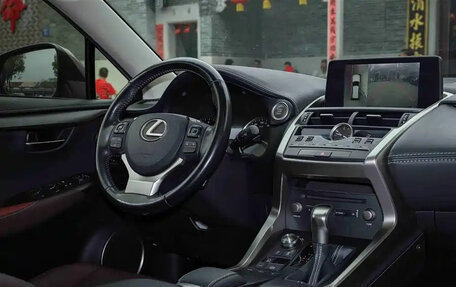 Lexus NX I, 2018 год, 2 940 007 рублей, 14 фотография