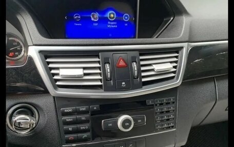 Mercedes-Benz E-Класс, 2010 год, 1 200 000 рублей, 10 фотография