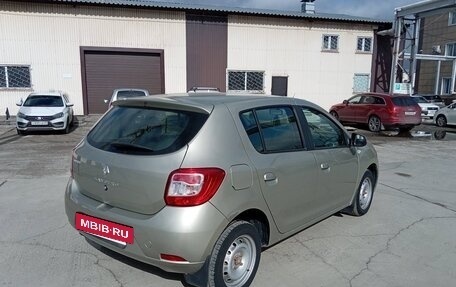 Renault Sandero II рестайлинг, 2015 год, 500 000 рублей, 3 фотография