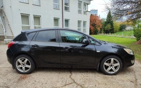 Opel Astra J, 2011 год, 570 000 рублей, 7 фотография