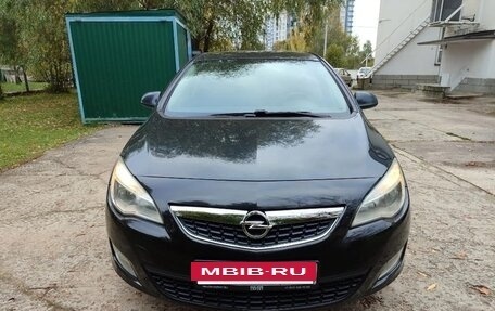 Opel Astra J, 2011 год, 570 000 рублей, 9 фотография