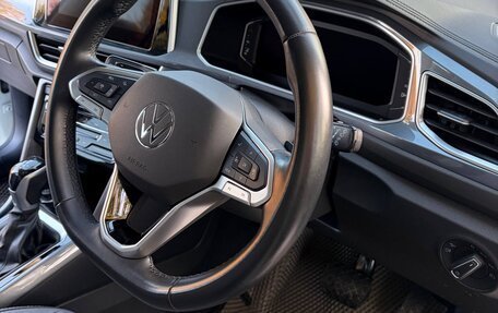 Volkswagen T-Roc I, 2022 год, 1 800 000 рублей, 14 фотография