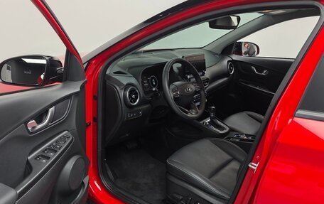 Hyundai Kona I, 2022 год, 1 340 000 рублей, 5 фотография