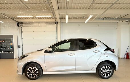 Toyota Yaris, 2020 год, 1 179 000 рублей, 3 фотография