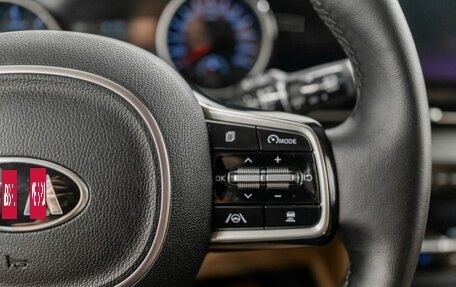 KIA Carnival, 2020 год, 2 432 000 рублей, 15 фотография
