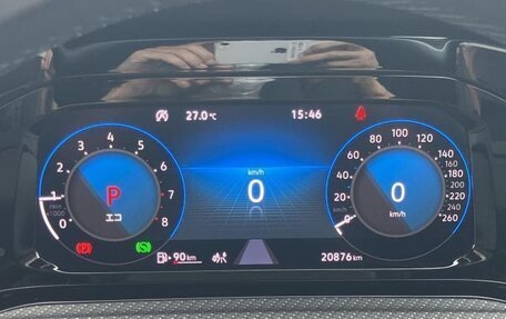 Volkswagen Golf VIII, 2024 год, 1 650 000 рублей, 9 фотография