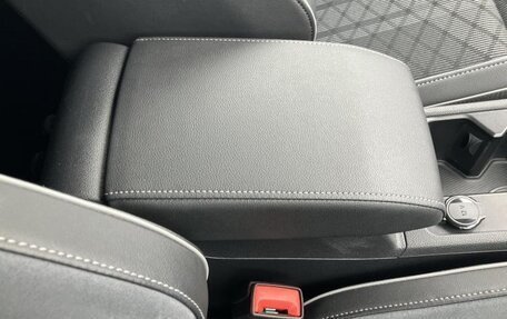 Volkswagen Golf VIII, 2024 год, 1 650 000 рублей, 22 фотография